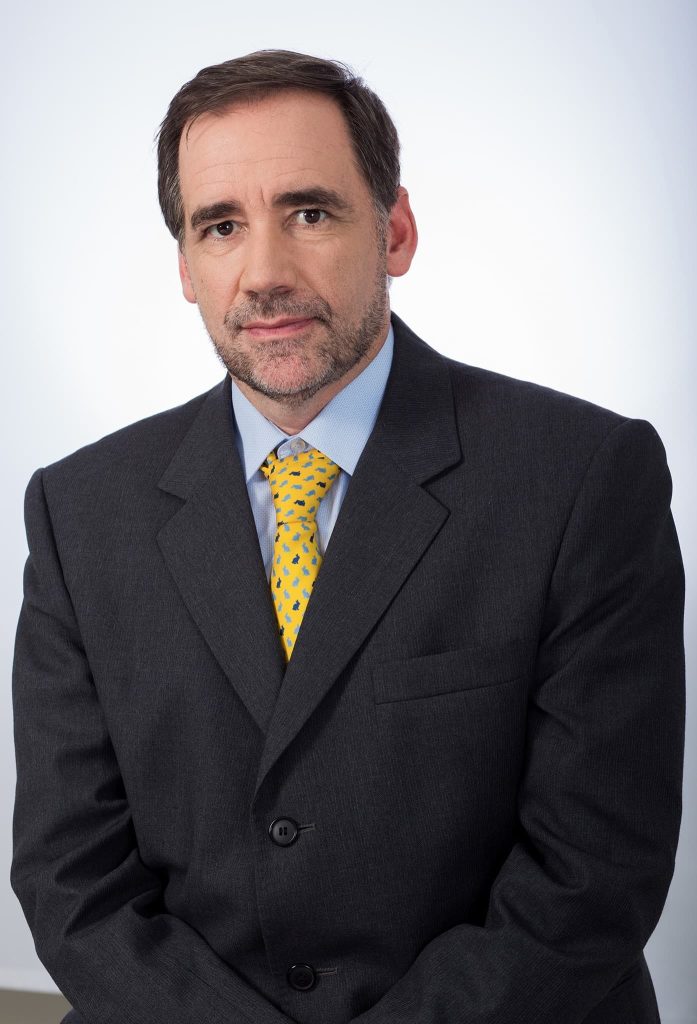 Carlos Correa Pinedo Fundador y CEO Mezzanine Financial Services